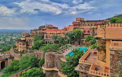 Explore Rajasthan Offbeat Tour