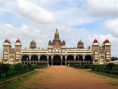 Karnataka Golden Triangle Tour