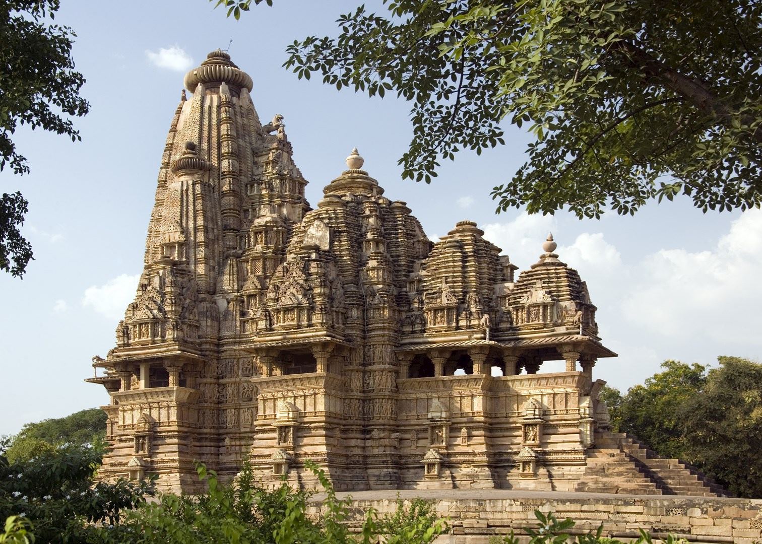 Agra With Khajuraho Tour